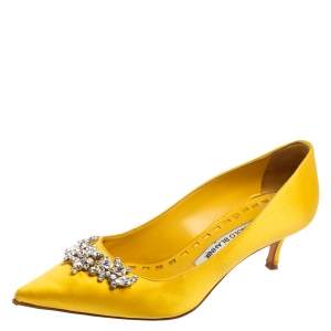 Pre Owned Manolo Blahnik Yellow Satin Lurum BB Pumps Size 37.5