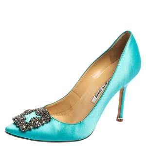 Pre Owned Manolo Blahnik Blue Satin Hangisi Pumps Size 37