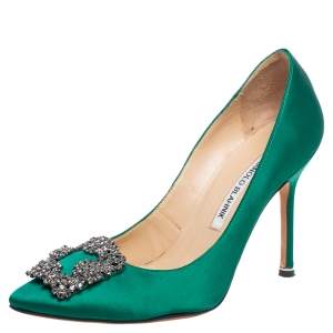 Pre Owned Manolo Blahnik Green Satin Hangisi Crystal Embellished Pointed Toe Pumps Size 37