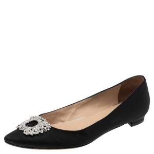 Pre Owned Manolo Blahnik Black Satin Crystal Embellished Pointed Toe Flats Size 38