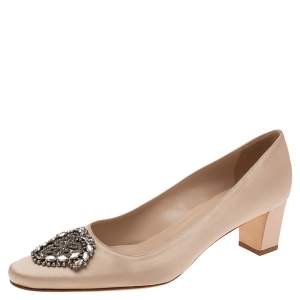 Pre Owned Manolo Blahnik Beige Satin Okkato  Crystal Embellished Pumps Size 40