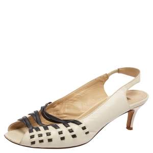 Pre Owned Manolo Blahnik Off-White Leather Open-Toe Slingback Sandals Size 37