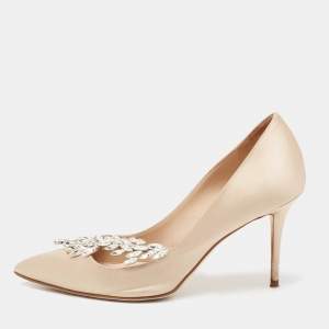 Pre Owned Manolo Blahnik Beige Satin Nadira Crystal Embellished Pointed Toe Pumps Size 37.5