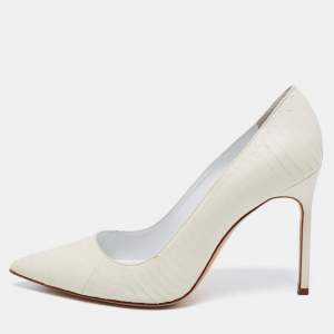 Pre Owned Manolo Blahnik White Python Leather BB Pointed Toe Pumps Size 38