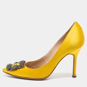 Pre Owned Manolo Blahnik Yellow Satin Hangisi Crystal Embellished Pumps Size 35.5