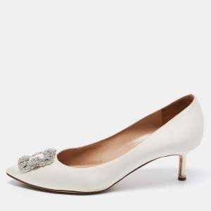 Pre Owned Manolo Blahnik Off-White Satin Hangisi Pumps Size 40.5