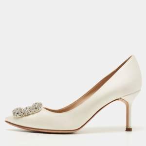Manolo Blahnik Off White Satin Hangisi Pumps Size 37.5