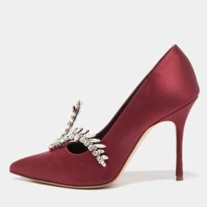 Manolo Blahnik Burgundy Satin Shufti Crystals Embellished Pumps Size 35.5