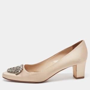 Pre Owned Manolo Blahnik Beige Satin Okkava  Pumps Size 38