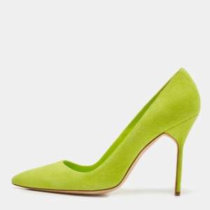 Pre Owned Manolo Blahnik Neon Green Suede BB Pumps Size 38.5
