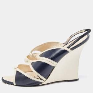 Pre Owned Manolo Blahnik Cream/Blue Leather Wedge Slingback Sandals Size 39