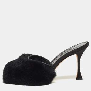Pre Owned Manolo Blahnik Black Fur Slide Sandals Size 36.5