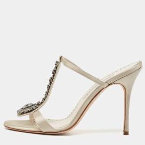 Manolo Blahnik Cream/Off-White Satin and Leather Eridania Sandals Size 39