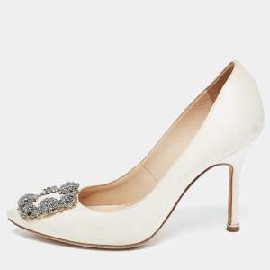 Pre Owned Manolo Blahnik Off White Satin Hangisi Pumps Size 35.5