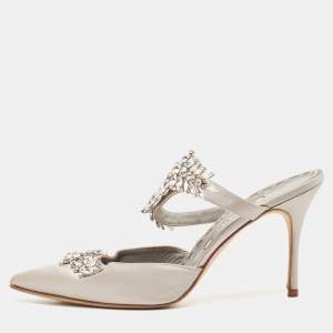 Pre Owned Manolo Blahnik Grey Satin Lurum Sandals Size 40.5