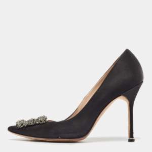 Pre Owned Manolo Blahnik Black Satin Hangisi Pumps Size 38.5