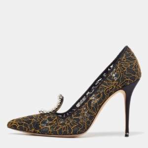 Pre Owned Manolo Blahnik Gold/Black Lace and Mesh Borlak Pumps Size 38