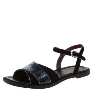 Pre Owned Marc by Marc Jacobs Black/Blue Embossed Snake Leather Jodie Flat Sandals Size 37