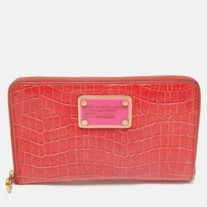 Marc by Marc Jacobs Red Croc Embossed Patent Leather Organizer Zip Clutch