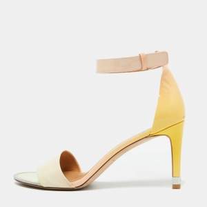 Marc by Marc Jacobs Beige/Yellow Patent Leather Ankle Strap Sandals Size 40