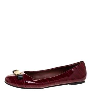 Pre Owned Marc by Marc Jacobs Red Croc Embossed Patent Leather Logo Ballet Flats Size 39