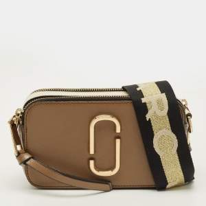 Pre Owned Marc Jacobs Snapshot Camera Brown/Off White Patent Leather Crossbody Bag