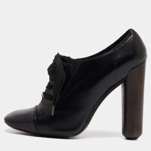 Marc Jacobs Black Leather Ankle Boots Size 38.5