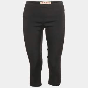 Pre Owned بنطلون مارني محبوك قصير باللون الأسود مقاس صغير - سمول