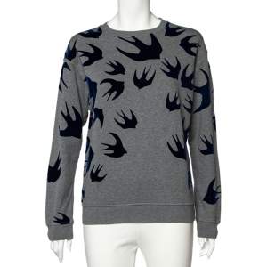 Pre Owned McQ by Alexander McQueen Grey Flocked Swallow Print Cotton Sweatshirt S