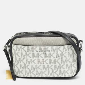 مملوكة مسبقًا حقيبة كاميرا مايكل كورس جت سيت تشارم كبيرة متعدد الألوان بتوقيع كانفاس مقوى كروس بودي