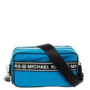 مملوكة مسبقًا Michael Kors Blue Nylon Small Kenly Camera Crossbody Bag