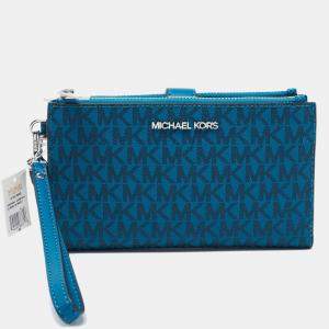 Pre Owned Michael Kors Teal Signature Coated Canvas Jet Set Travel Zip Wristlet Wallet