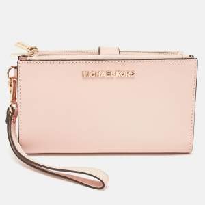 Michael Kors Pink Leather Jet Set Travel Zip Wristlet Wallet