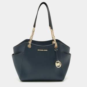 مملوكة مسبقًا Michael Kors Jet Set Chain Navy Blue Leather Bag