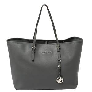 مملوكة مسبقًا Michael Kors Grey Saffiano Leather Large Jet Set Travel Tote