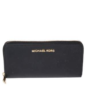 مملوكة مسبقًا Michael Kors Black Leather Jet Set Zip Around Wallet