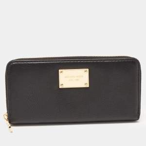 Michael Kors Black Leather Jet Set Zip Around Wallet