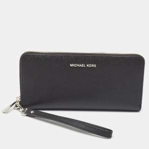 Michael Kors Black Leather Jet Set Zip Around Continental Wallet