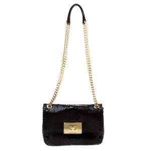 مملوكة مسبقًا MICHAEL Michael Kors Black Python Embossed Patent Leather Turnlock Crossbody Bag