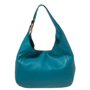 مملوكة مسبقًا حقيبة هوبو مايكل مايكل كورس فولتون جلد مُحبب أزرق