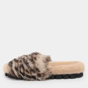 مملوكة مسبقًا Miu Miu Beige Animal Print Faux Fur Slide Sandals Size 38.5