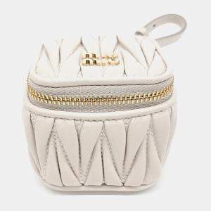 مملوكة مسبقًا Miu Miu Matrasse Keychain and Bag Charm (5TL527)