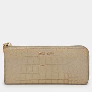 Miu Miu Light Green Croc Embossed Patent Leather Continental Wallet