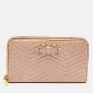 Pre Owned Miu Miu Beige Quilted Leather Zip Continental Wallet