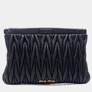 Pre Owned Miu Miu Black Leather Matrasse Clutch