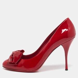 Miu Miu Red Patent Leather Bow Round Toe Pumps Size 40