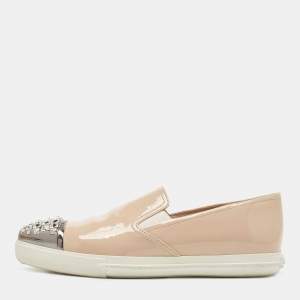 Miu Miu Beige Patent Leather Crystal Embellished Cap Toe Slip On Sneakers Size 38
