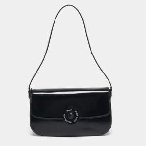 مملوكة مسبقًا Moschino Black Glossy Leather Flap Shoulder Bag