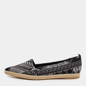Nicholas Kirkwood Black/White Embroidered Twill Fabric Mexican Pointed Toe Espadrille Flats Size 40