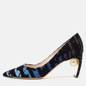 Nicholas Kirkwood Black/Blue Velvet Pearl Embellished Pumps Size 38.5